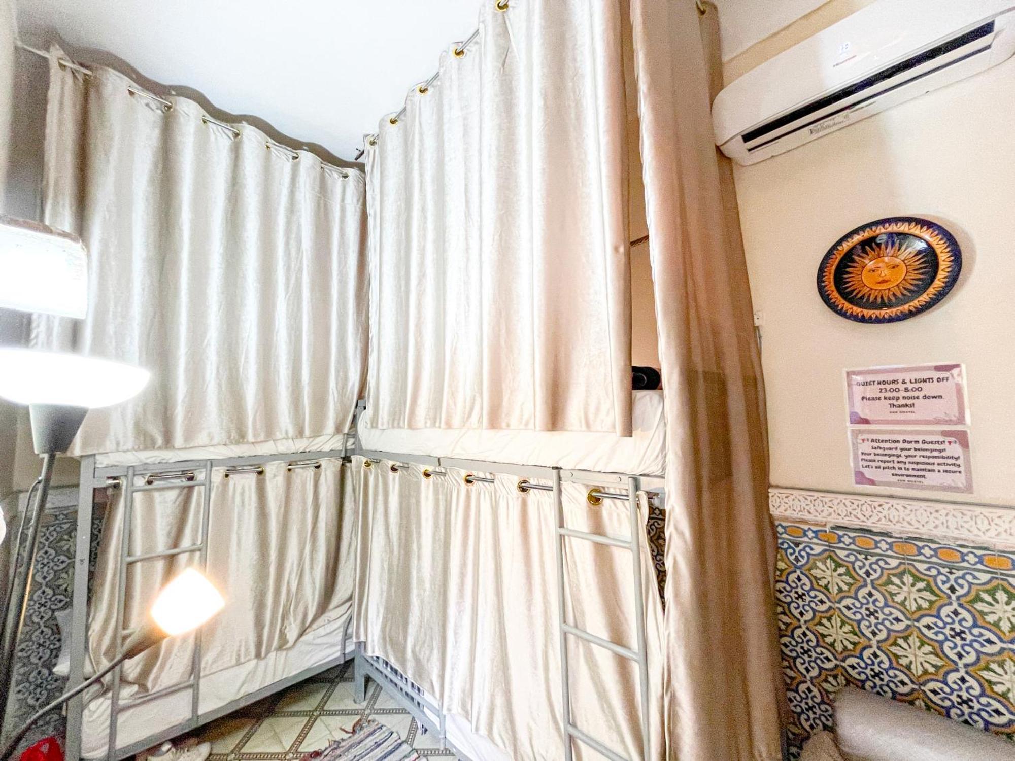 Hostel Sun *
